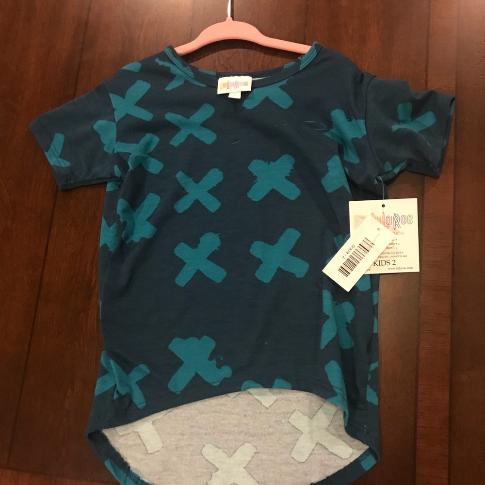 Size 2 Gracie Top by LuLaRoe